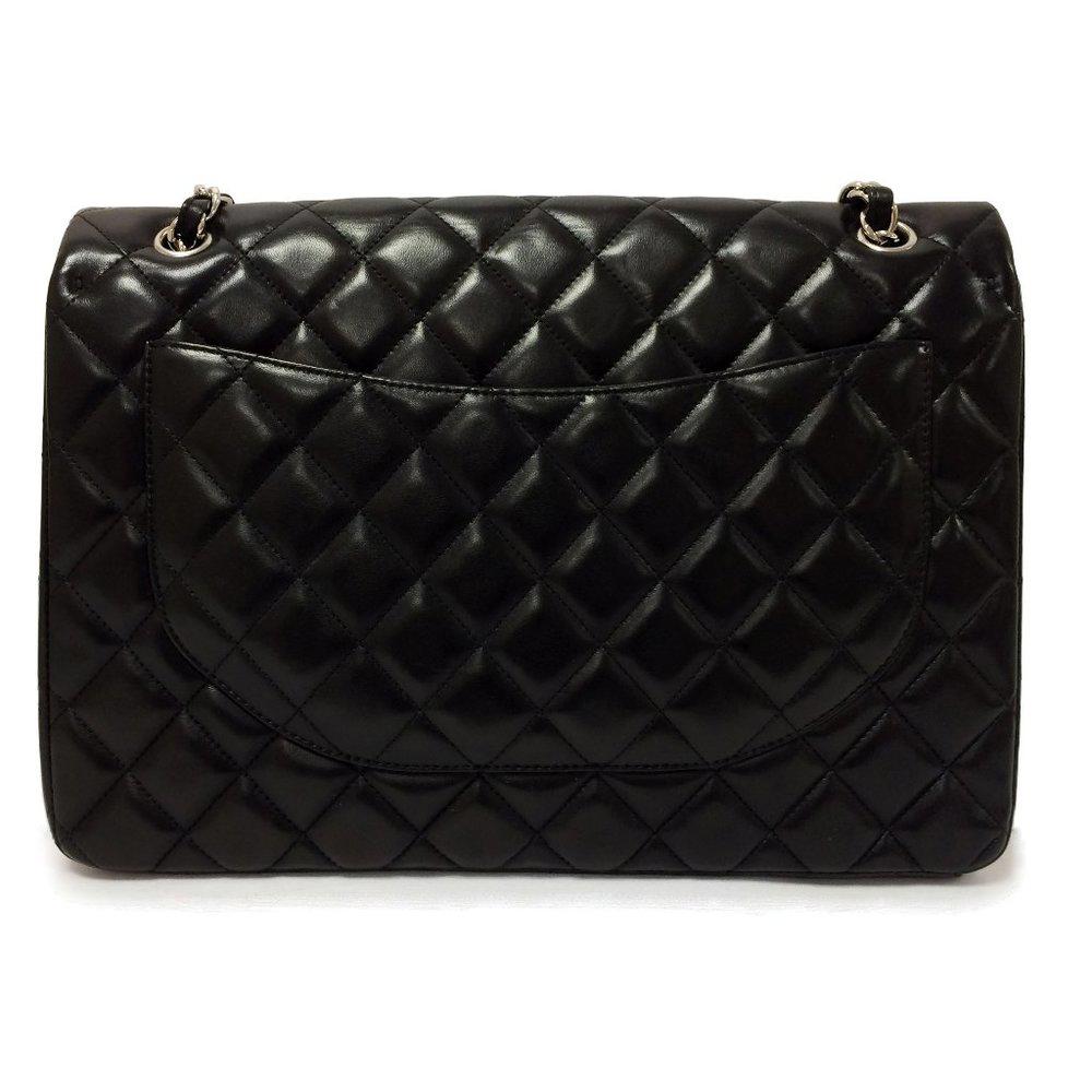CHANEL 2.55 Reissue Timeless Classic Flap Bag