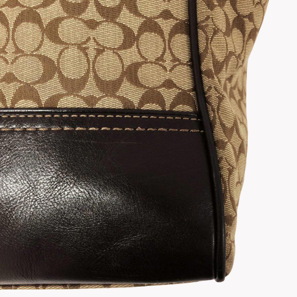 COACH 19916 Legacy Signature Stripe Khaki Candace