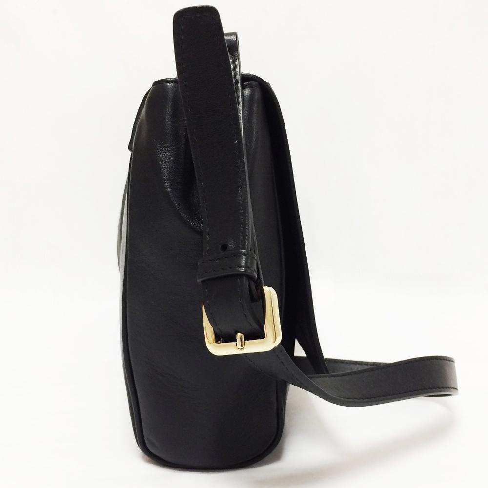 Cortina Messenger Bag