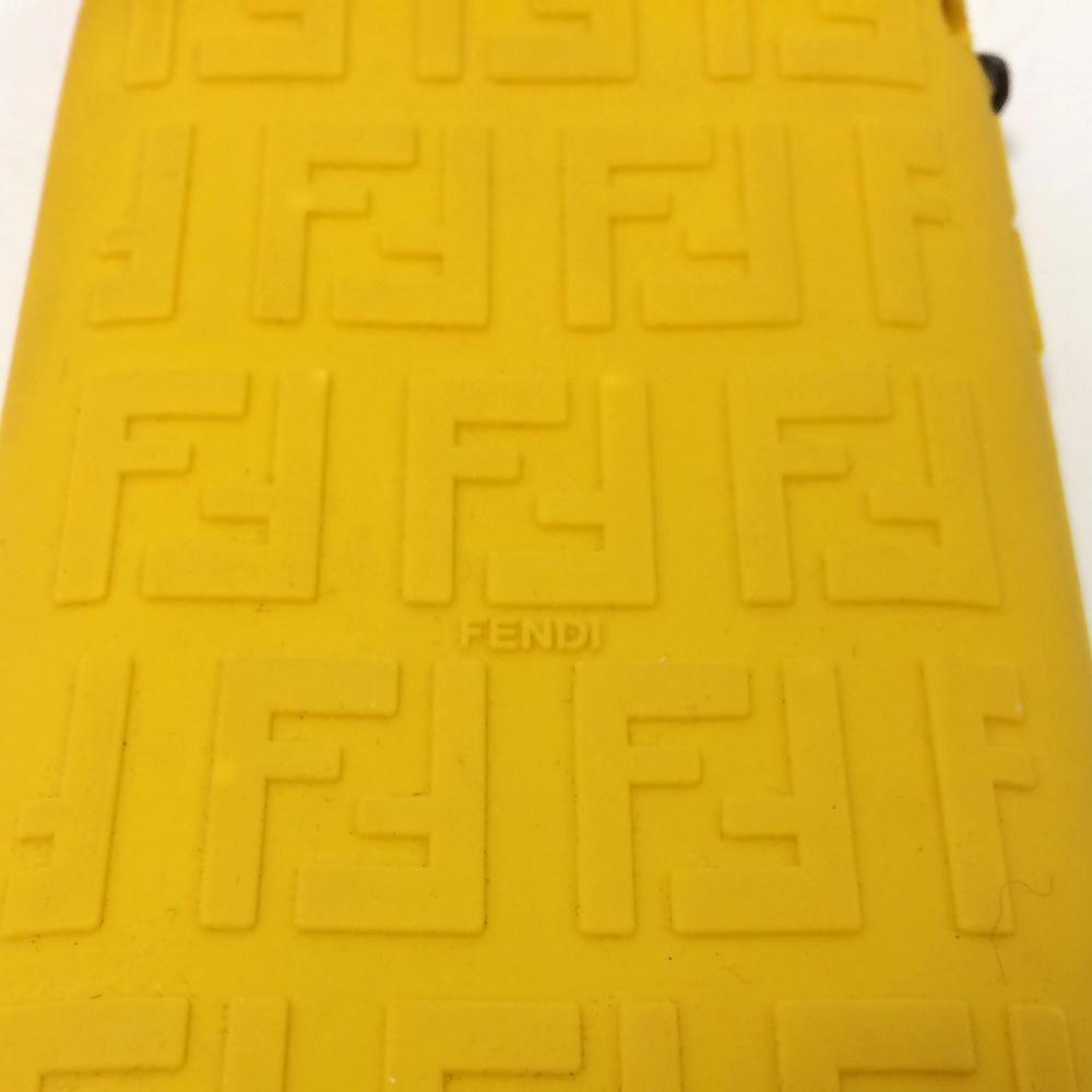 Fendi Giallo iPhone 4 Rubber Case