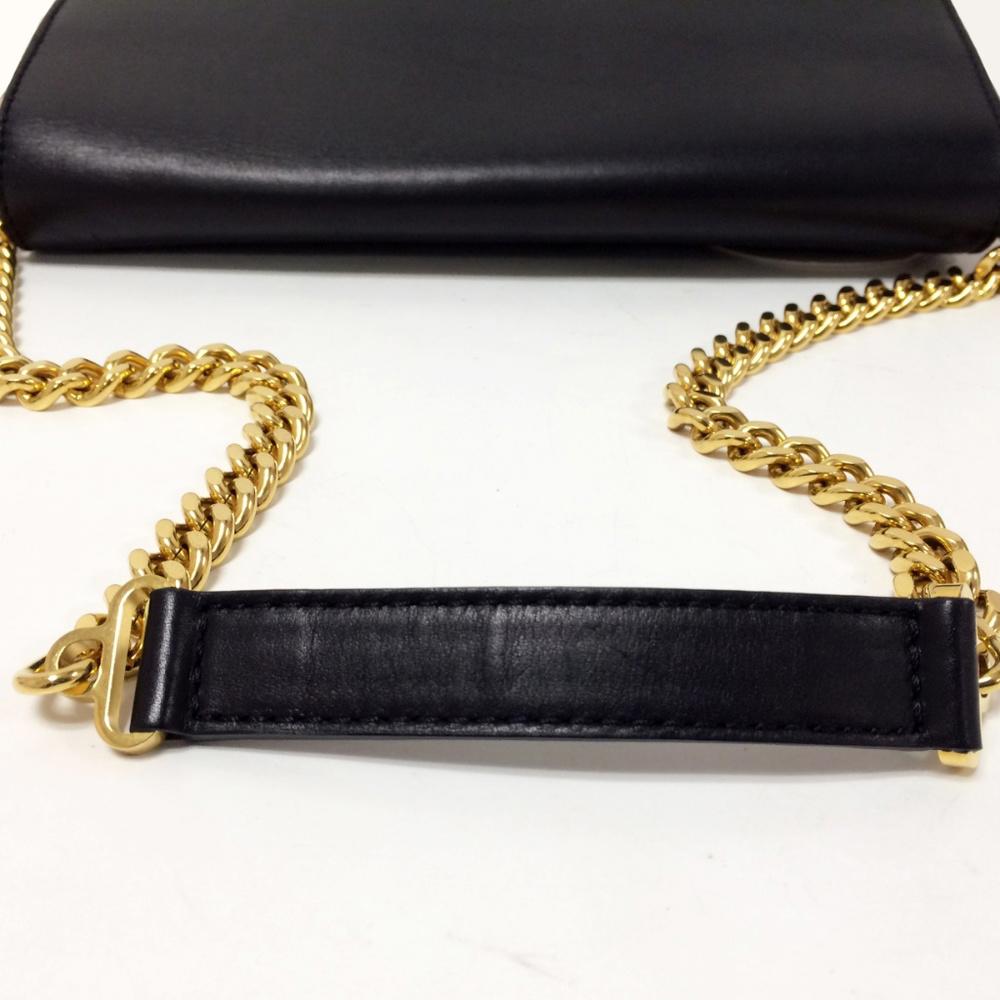 Chloe Amelia Leather Clutch Bag