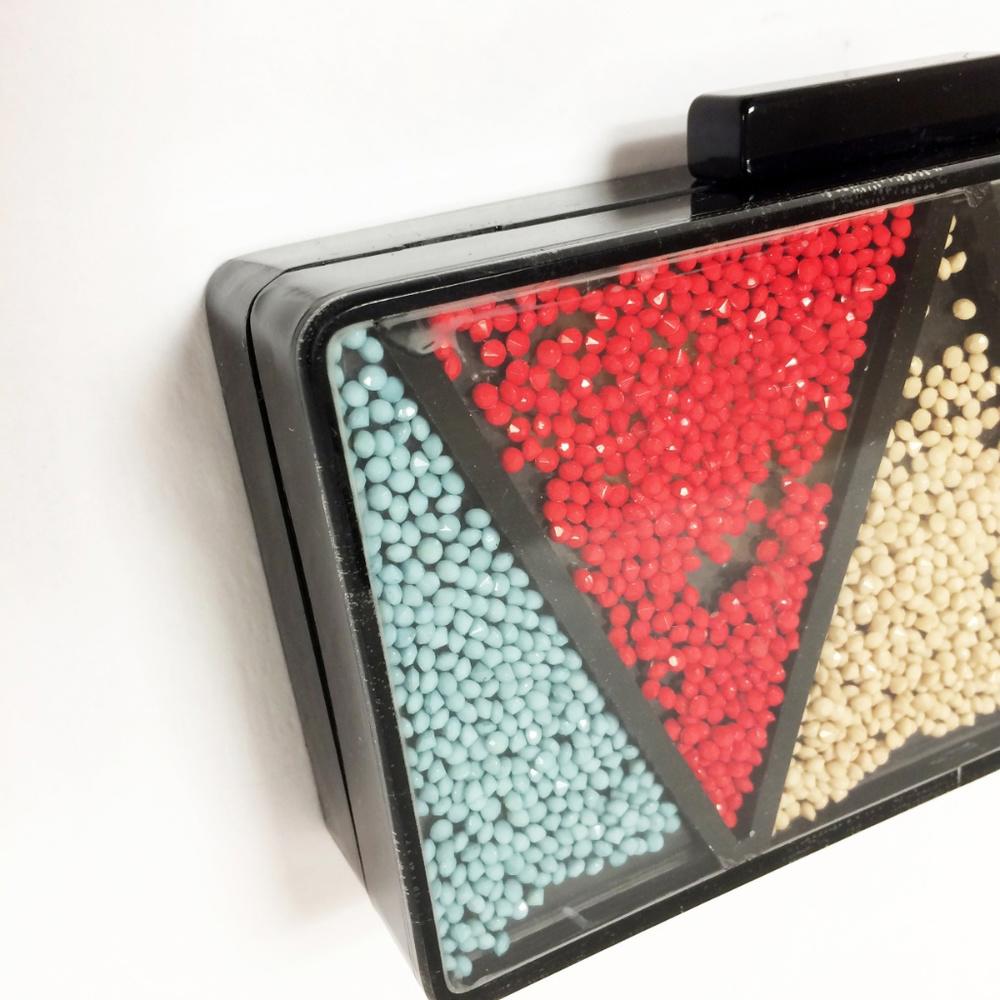 La Regale Shake it Multi Color Clutch