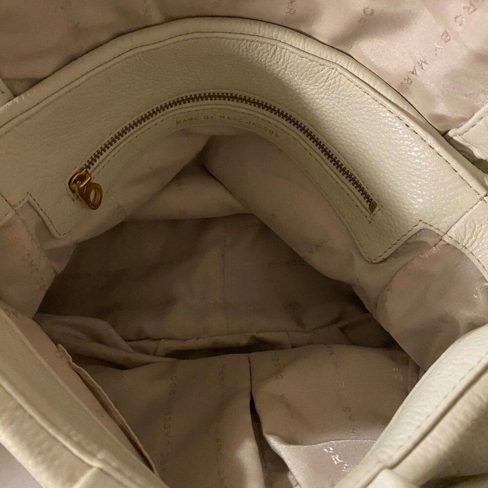 Marc by Marc Jacobs Classic Q Ukita White Satchel Bag