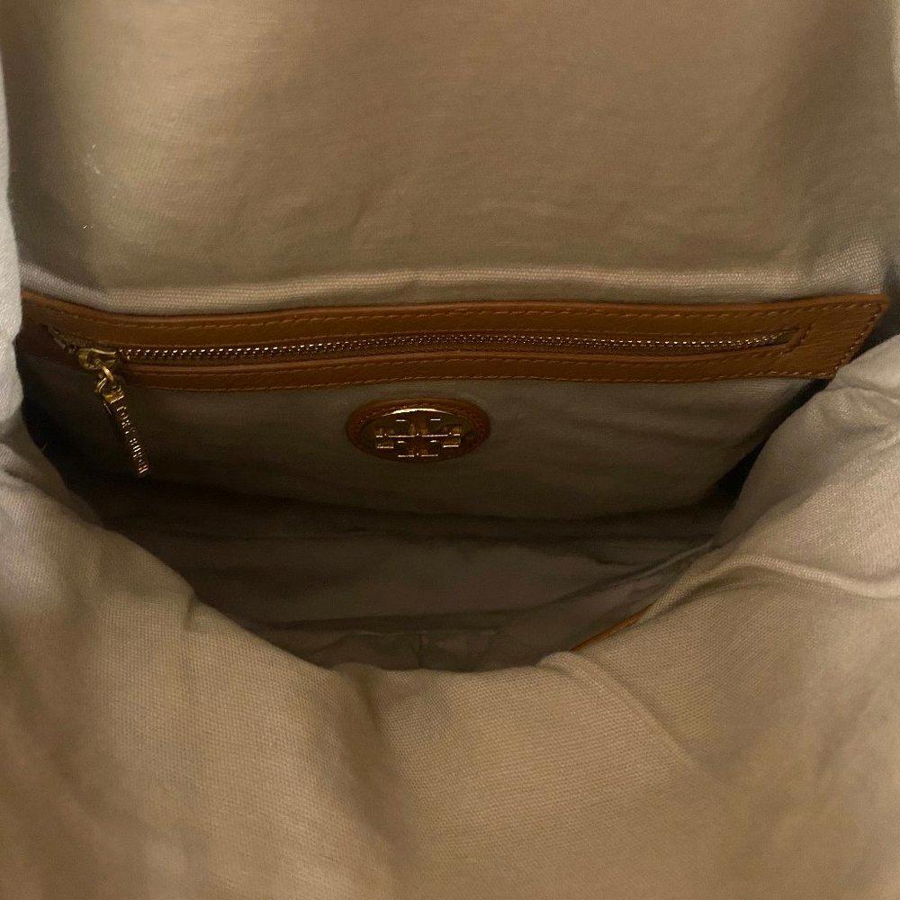 Tory Burch Amanda Tan Leather Crossbody
