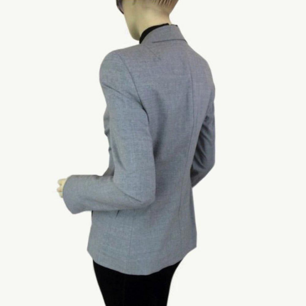Akris Punto Grey Fitted Two Button Blazer