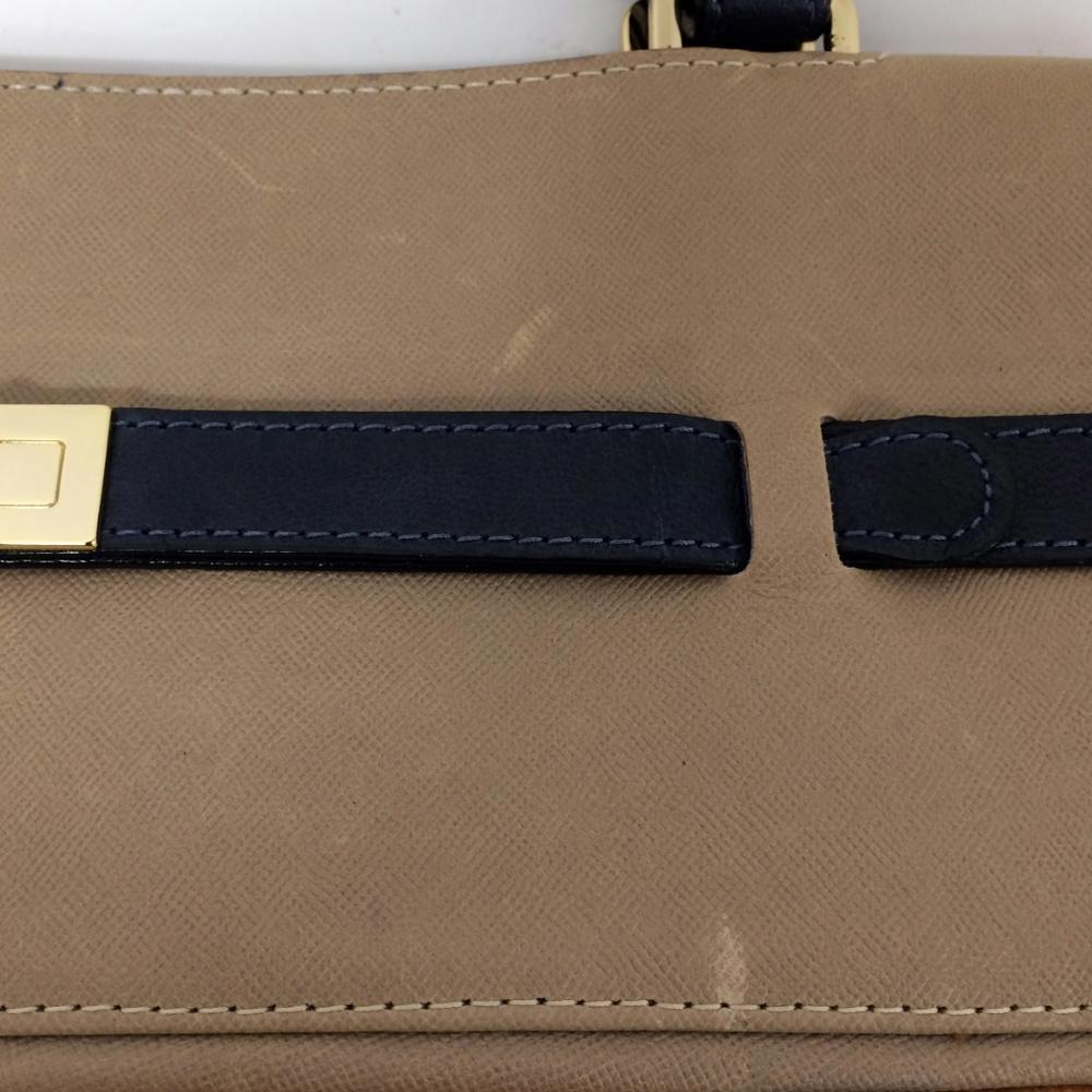 Be & D Celia Colorblock Shoulder Bag